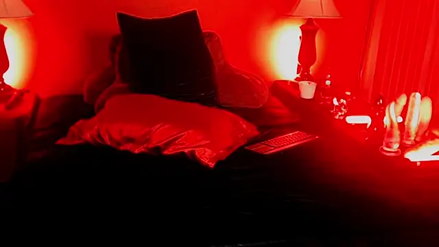 JenniferCD online show from February 10, 2026, 6:45 pm