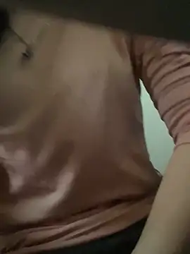 Tuongvy05 online show from January 4, 2025, 2:25 am