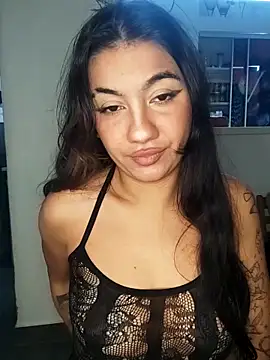 Snapshot of blvckbabyweed07 chatting on December 22, 2025, 12:07 am blvckbabyweed07 online show from December 22, 2025, 12:07 am