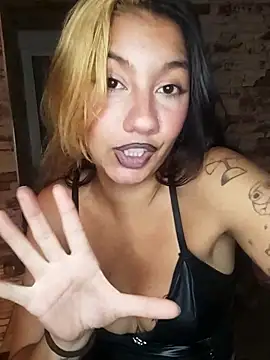 Snapshot of blvckbabyweed07 chatting on April 10, 2026, 11:20 pm blvckbabyweed07 online show from April 10, 2026, 11:20 pm