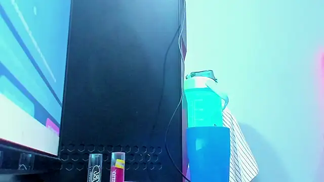 NikolPervertUnlimit online show from October 26, 2025, 3:01 am