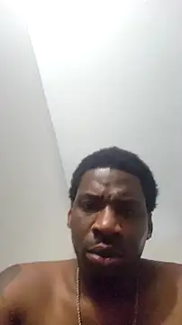 Snapshot of 007Giovani chatting on February 16, 2026, 6:48 pm 007Giovani online show from February 16, 2026, 6:48 pm