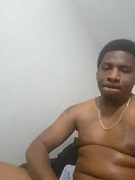 Snapshot of 007Giovani chatting on March 1, 2026, 11:34 am 007Giovani online show from March 1, 2026, 11:34 am