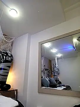 IsisBlake online show from October 31, 2025, 11:11 am