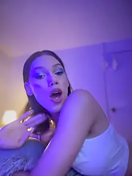 Carlita cute online show from January 8, 2025, 4:44 am