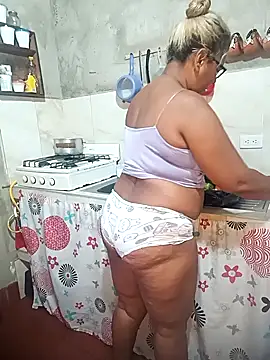 Afroditabichota online show from October 26, 2025, 4:02 pm