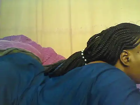 EBONYVANILLA02 online show from October 27, 2025, 4:55 pm