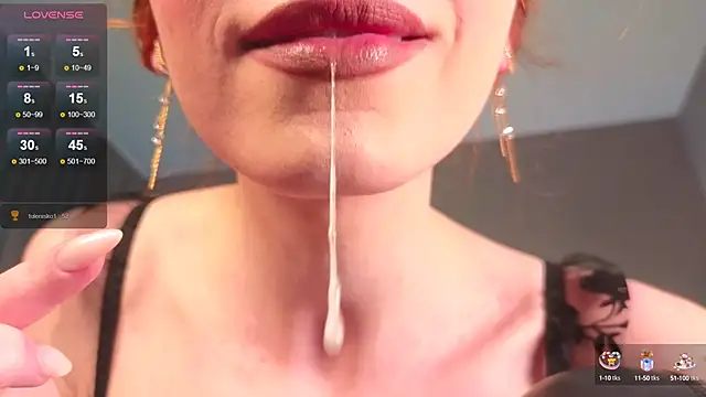 GeraTender1 online show from March 14, 2025, 5:02 pm