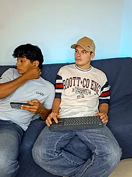  Ottis  online show from November 30, 2025, 10:03 pm