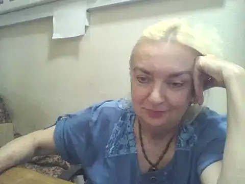 Meri798 online show from September 16, 2025, 6:42 pm