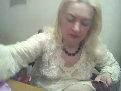 Meri798 online show from April 4, 2026, 8:50 pm