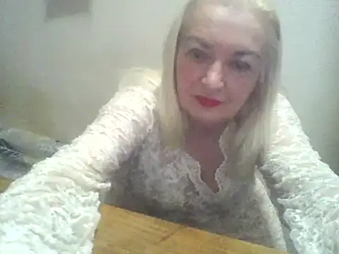 Meri798 online show from July 13, 2026, 9:06 pm
