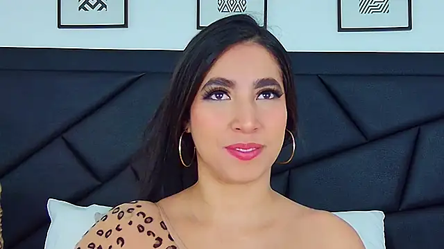 SophieCarther online show from February 10, 2025, 12:29 pm