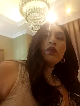 Snapshot of MonicaMoret chatting on February 7, 2025, 12:06 pm MonicaMoret online show from February 7, 2025, 12:06 pm