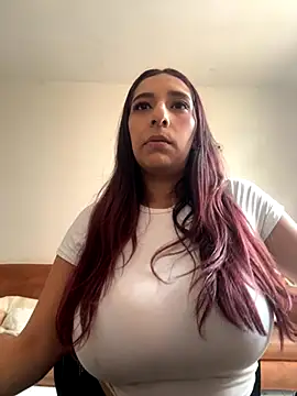 Snapshot of Dahian_XXX chatting on September 29, 2025, 8:24 pm Dahian XXX online show from September 29, 2025, 8:24 pm