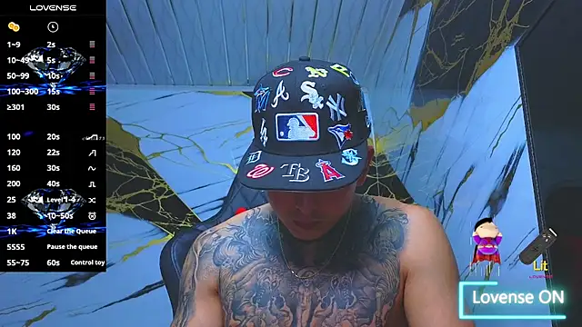 Kevin22 222 online show from November 24, 2025, 3:06 am