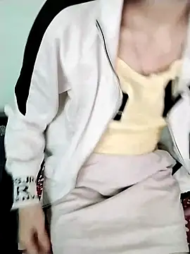 Luxcute286 online show from March 16, 2026, 1:11 am