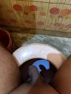 Snapshot of Rasharaj chatting on December 30, 2024, 5:55 pm Rasharaj online show from December 30, 2024, 5:55 pm