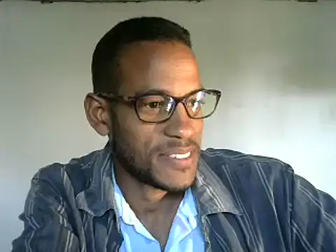 Snapshot of michel_sc chatting on March 2, 2025, 12:43 pm michel sc online show from March 2, 2025, 12:43 pm