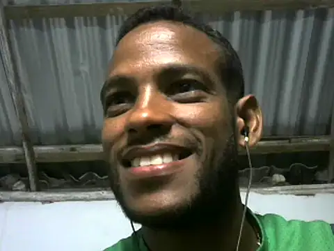 Snapshot of michel_sc chatting on October 18, 2025, 6:26 am michel sc online show from October 18, 2025, 6:26 am