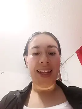 Veeronica Smith online show from November 29, 2025, 7:06 pm