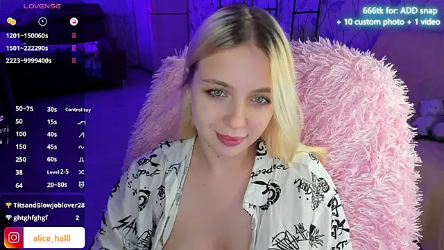 Alice Halle online show from December 7, 2024, 6:04 pm