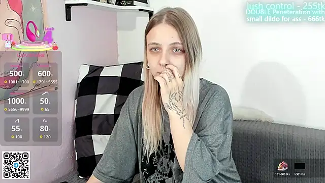 Alice Halle online show from October 29, 2025, 2:52 pm