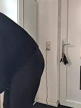 Linalicious online show from February 12, 2025, 10:24 am