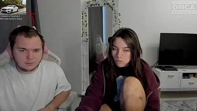 Snapshot of MashkaRay chatting on October 23, 2025, 10:03 am MashkaRay online show from October 23, 2025, 10:03 am