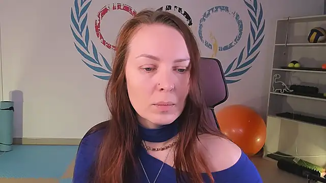 VandaRossi online show from February 12, 2025, 5:05 am