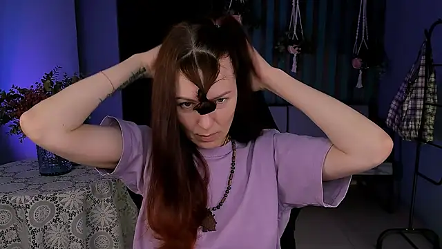 VandaRossi online show from February 14, 2025, 5:09 am