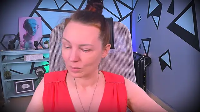 VandaRossi online show from September 19, 2025, 10:27 am