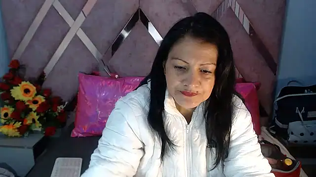 Snapshot of Mulan_sexy01 chatting on January 9, 2025, 2:07 pm Mulan sexy01 online show from January 9, 2025, 2:07 pm
