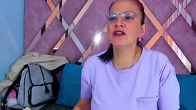 Mulan sexy01 online show from January 14, 2026, 8:14 pm