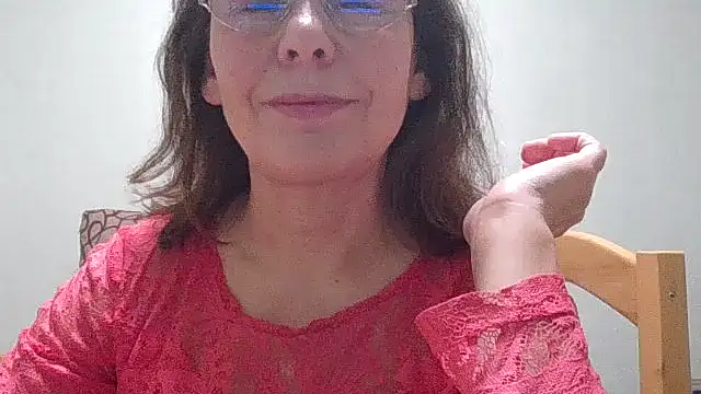 HollyJewel online show from December 21, 2025, 6:15 pm