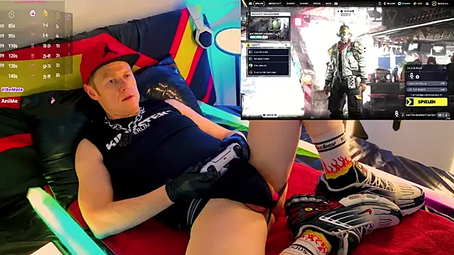 Fuc71 online show from April 11, 2026, 5:50 pm