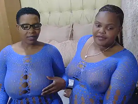 Snapshot of Xxxsluts chatting on September 10, 2025, 12:32 am Xxxsluts online show from September 10, 2025, 12:32 am