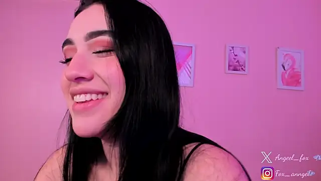 angeel fox online show from April 22, 2026, 6:16 am