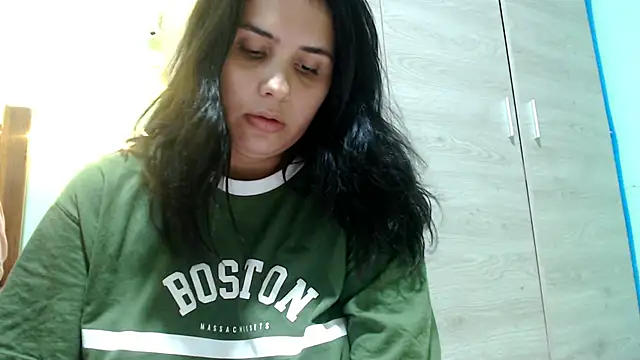 zaritagape21 online show from December 27, 2024, 11:21 pm