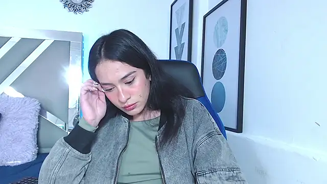 ZaraDames  online show from December 22, 2024, 5:34 am