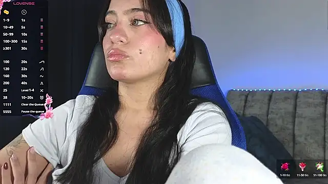 ZaraDames  online show from February 17, 2026, 3:47 am