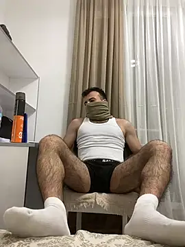 Robin45tr online show from January 13, 2026, 9:09 pm