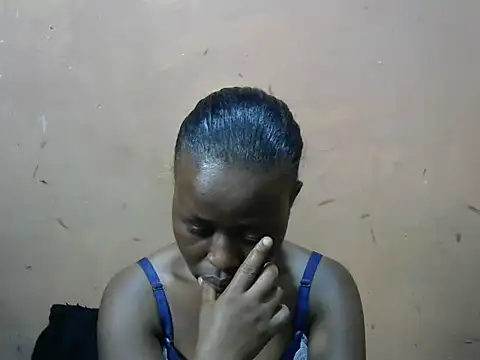 sexy-rosie online show from September 19, 2025, 9:11 am