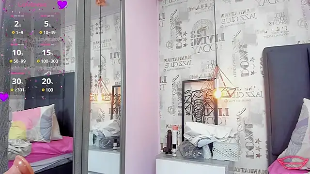 Snapshot of SUZETMONACO chatting on January 10, 2025, 10:46 pm SUZETMONACO online show from January 10, 2025, 10:46 pm