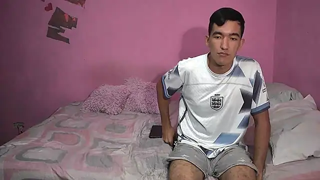 Sweetiefoxxx online show from December 15, 2025, 6:34 pm