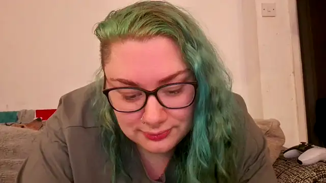 Bustycurves online show from February 28, 2026, 11:50 pm