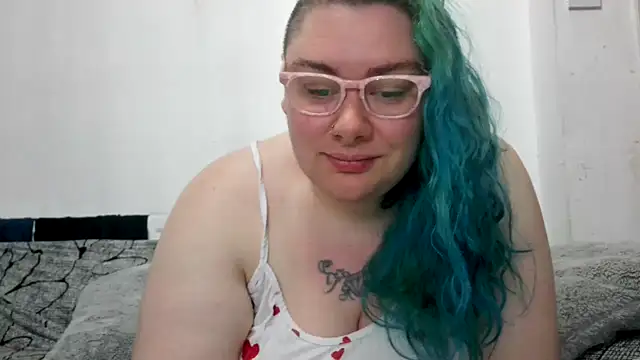 Bustycurves online show from May 30, 2026, 11:46 pm