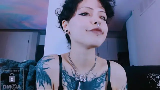 NaughtyLittleFox online show from July 13, 2026, 4:04 am