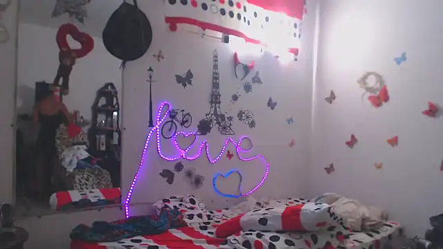 brigitht online show from January 28, 2025, 2:21 pm