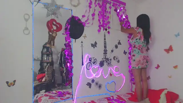 brigitht online show from February 4, 2025, 10:34 pm